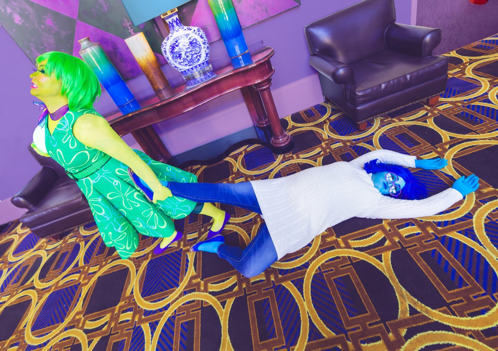 ""I'm too sad to walk. Just give me a few... hours."
#insideout #insideoutcosplay #cosplayers
📸@luckyphotoig