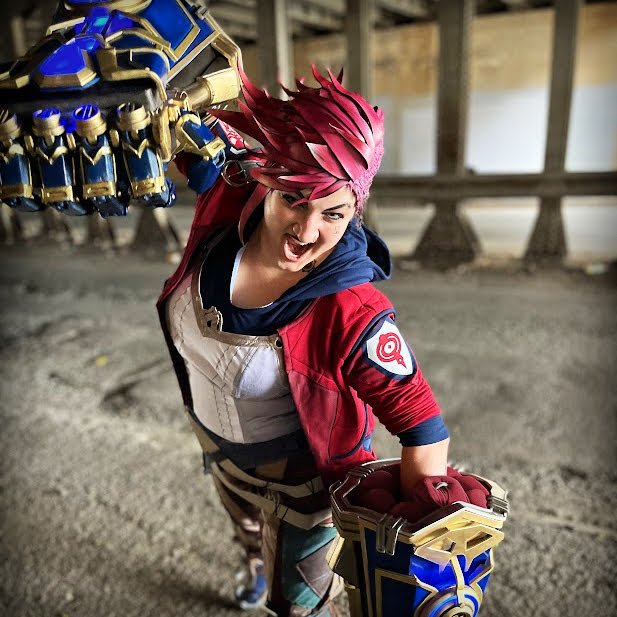 "What makes you different makes you strong, always remember that." - Vi
#viarcanecosplay #arcanecosplayer #arcanecosplay
📸 @technosquiddy